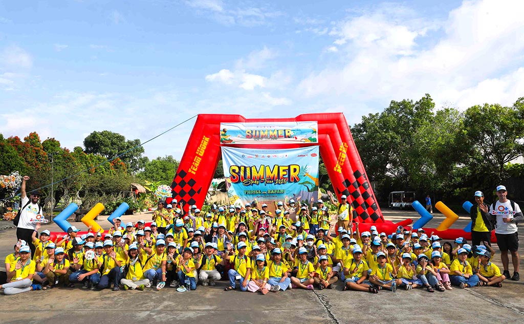 Trại hè tiếng Anh là gì