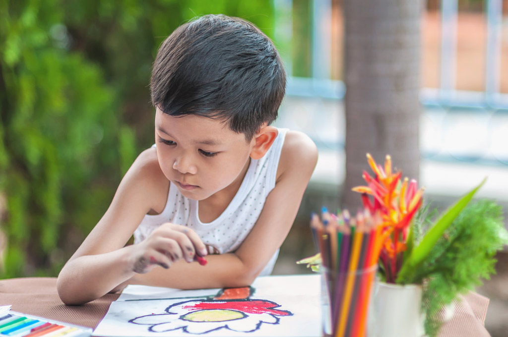 Bảng màu tiếng Anh cơ bản nhất để bé làm quen
