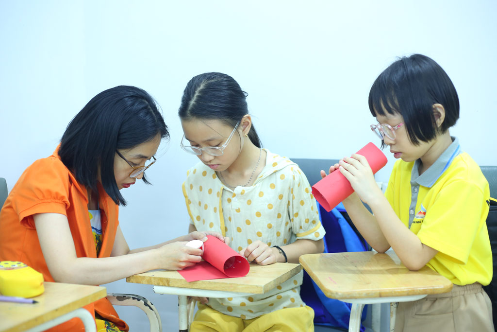 Câu hỏi thường gặp khi chọn trung tâm tiếng Anh Ngoại Ngữ Thần Đồng