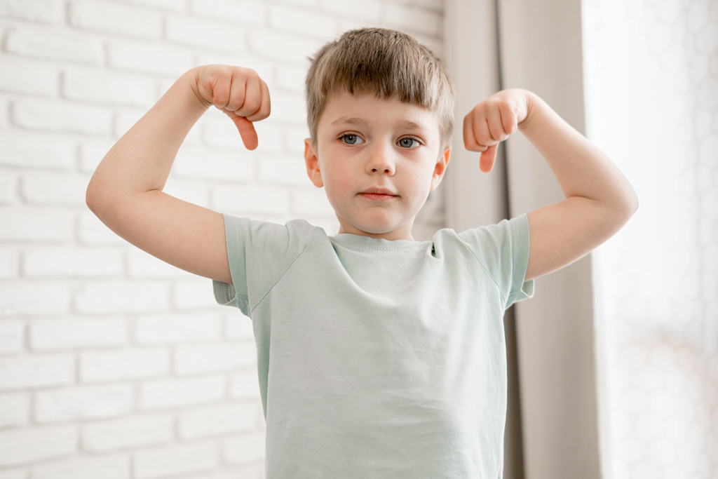 Tên tiếng Anh cho bé trai thể hiện sự mạnh mẽ, dũng cảm