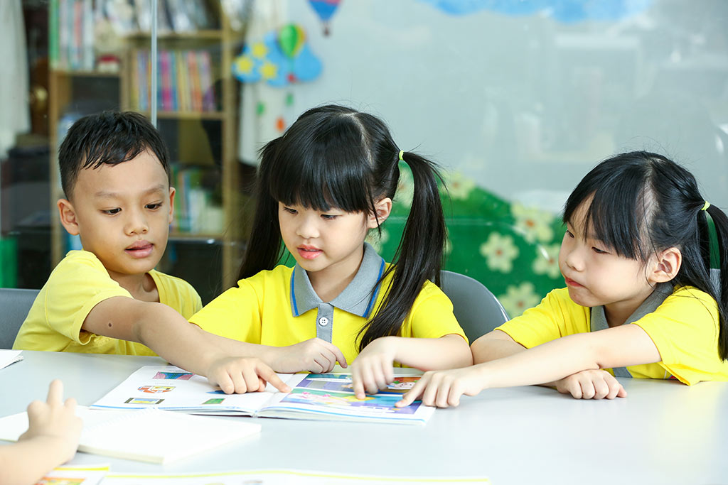 Vì sao 4 tuổi là thời điểm thích hợp để bé học tiếng Anh?