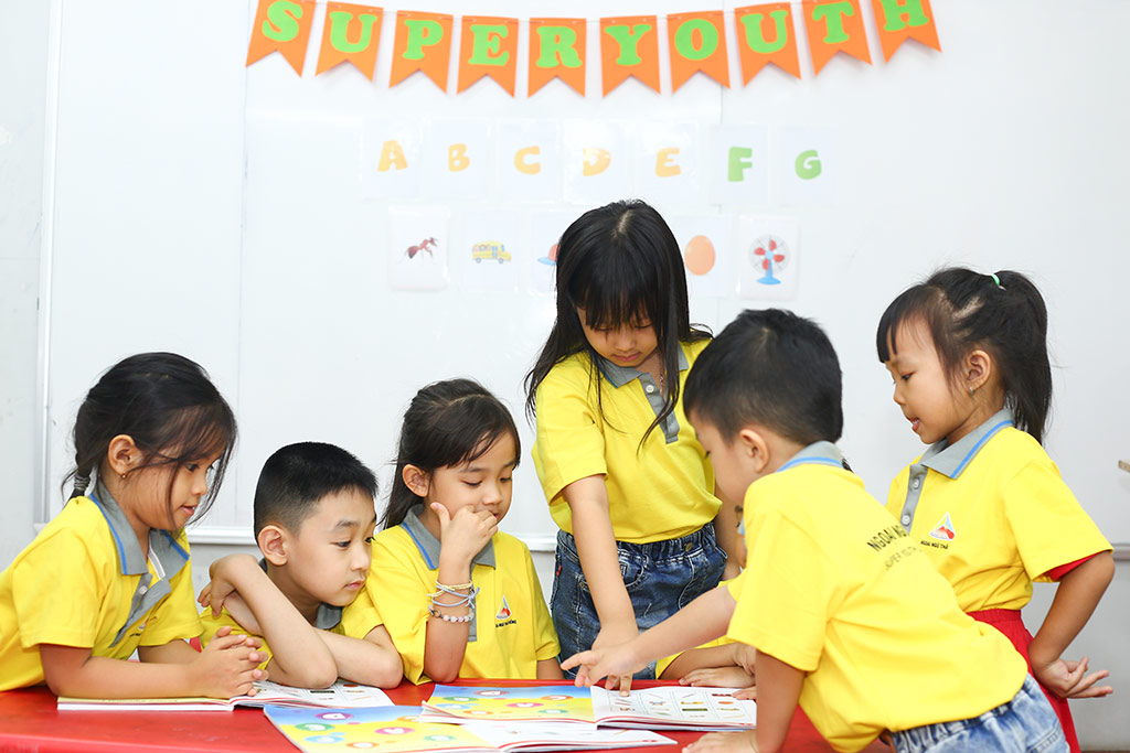 Ngoại Ngữ Thần Đồng: Nơi ươm mầm tư duy ngôn ngữ toàn diện cho con