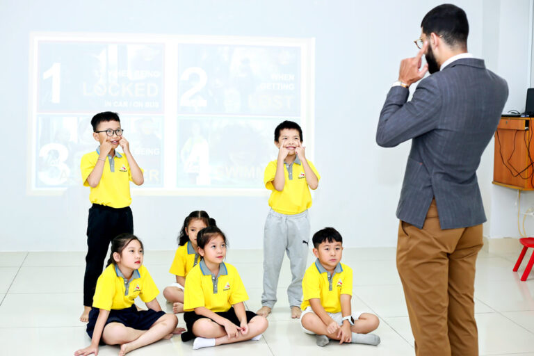 Phương pháp giảng dạy độc đáo tại Ngoại Ngữ Thần Đồng Đông Hưng Thuận