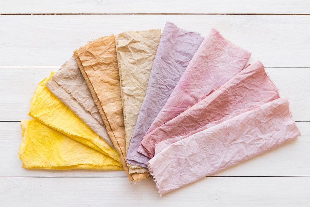 Từ vựng về bộ phận và chất liệu quần áo