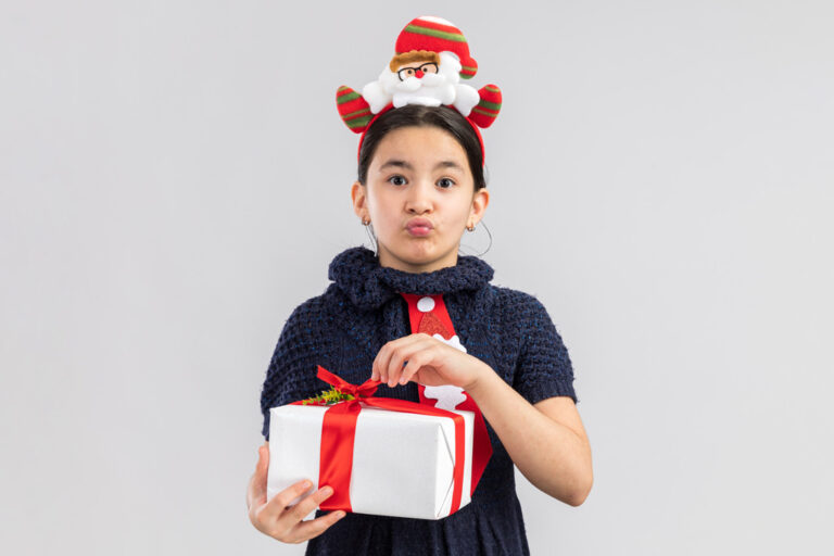 Lợi ích khi bé học tiếng Anh qua chủ đề Giáng sinh