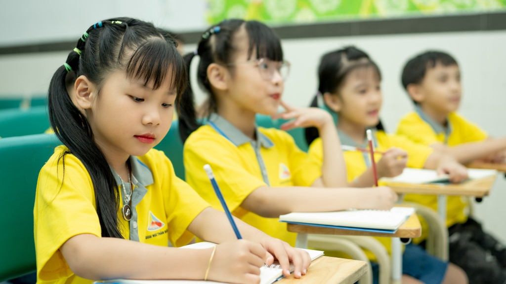 tại sao con bạn cần thi thử Cambridge