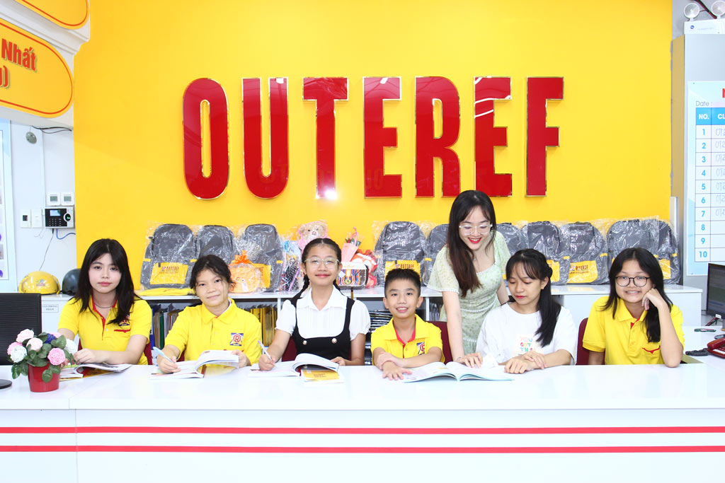 Tiếng Mỹ Phản Xạ Không Gian (OUTEREF)