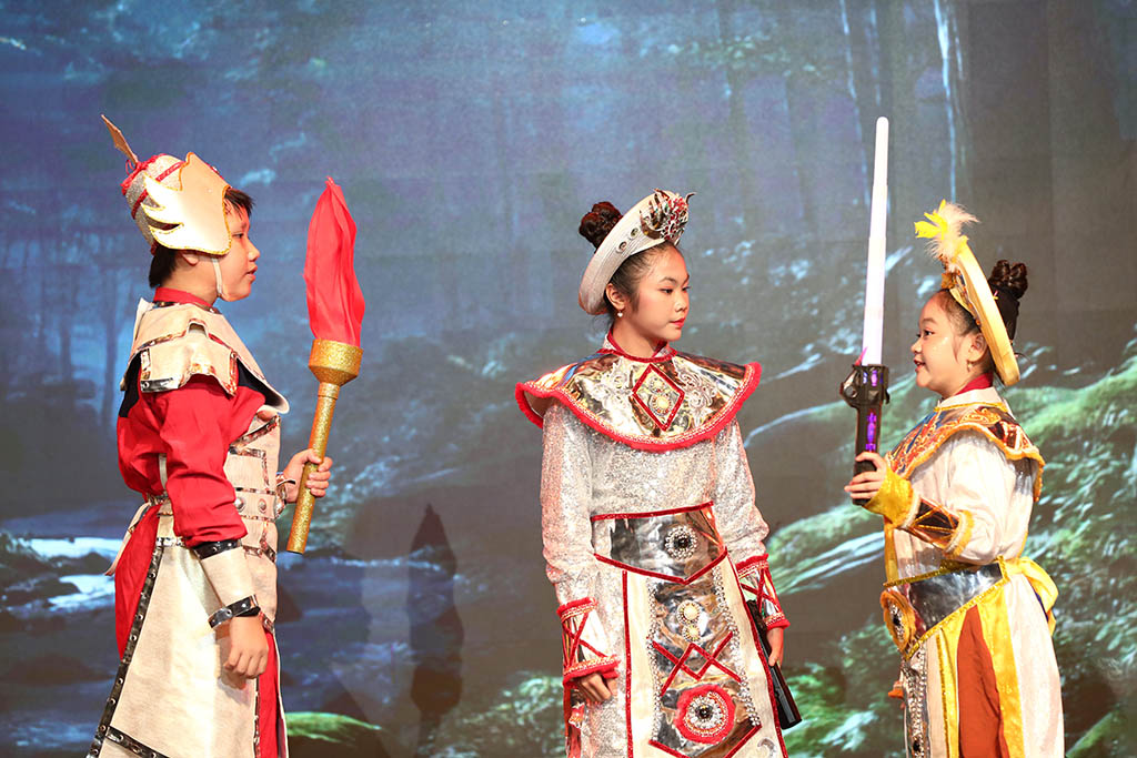 Hào Khí Hai Bà Trưng